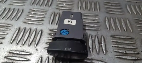 Chevrolet Lacetti Hazard light switch
