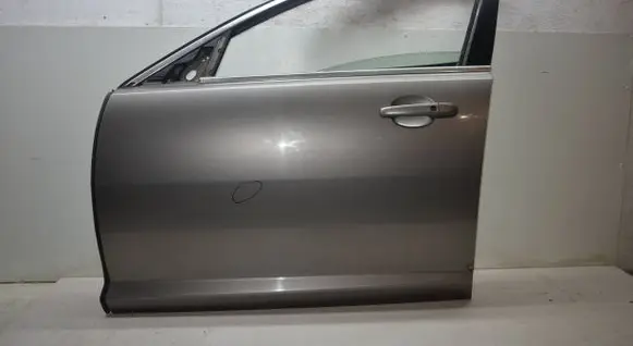 Jaguar XF X250 Front door 8X23F20221A