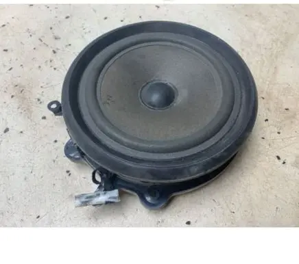 Audi A4 S4 B6 8E 8H Rear door speaker 1143125 8E0035411 4910410300