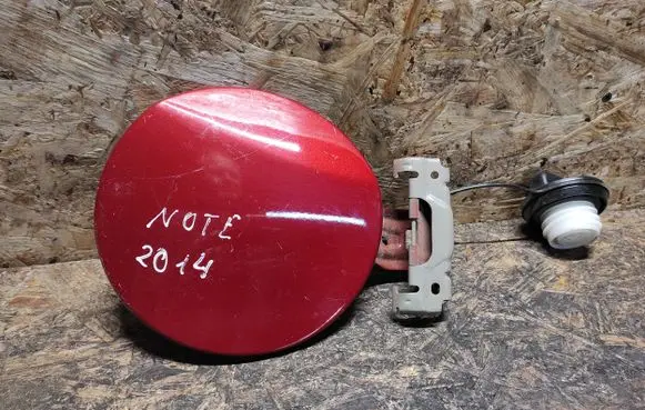 Nissan Note (E12) Fuel tank cap