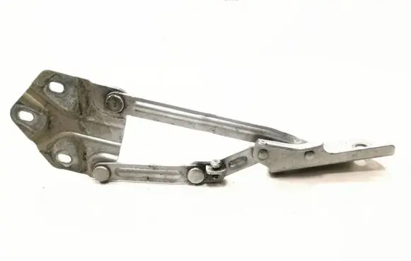 Engine bonnet/hood hinges