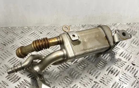 Nissan NV200 EGR valve cooler 147350364R 42050702C
