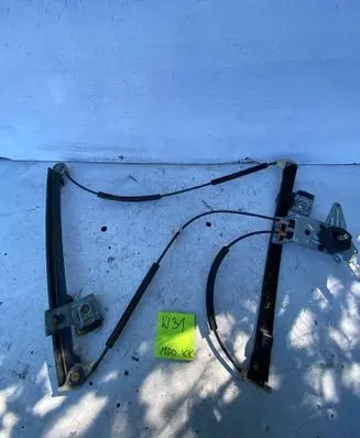 Volkswagen Lupo Front door manual window regulator 