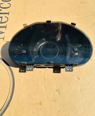 KIA Sportage Speedometer (instrument cluster) LICZNIKSPORTAGEIII