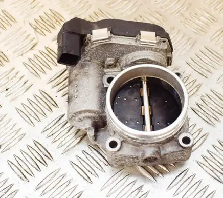 BMW 3 E90 E91 Throttle valve A2C53115534 7561066