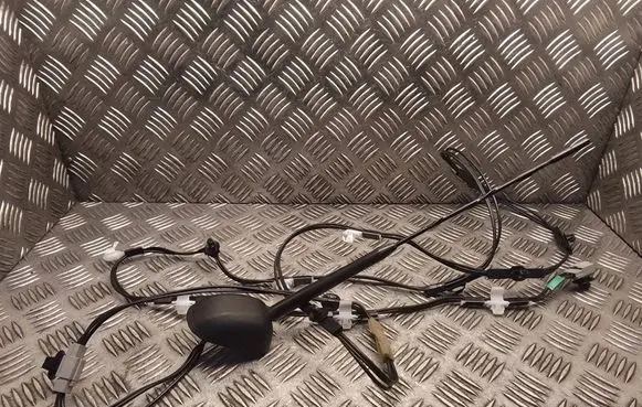 Suzuki Vitara (LY) Radio antenna 1C0243G