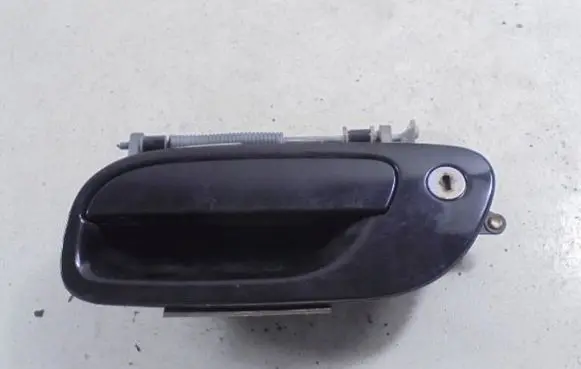 Volvo XC70 Front door exterior handle 9159639