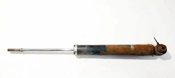 Toyota Auris 150 Rear shock absorber/damper 