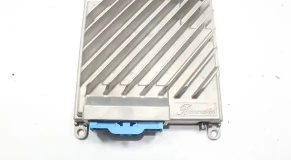 Mercedes-Benz EQA Sound amplifier A2439003001