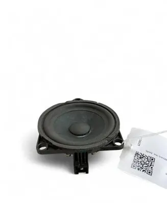 Volvo XC40 Front door speaker 31456830 17W4500022