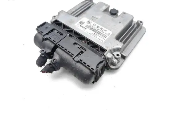 Volkswagen Golf V Engine control unit/module 03G906021PM 0281014061