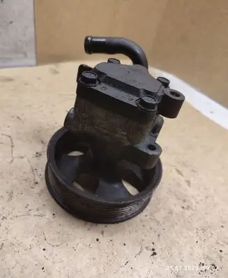Hyundai Santa Fe Power steering pump