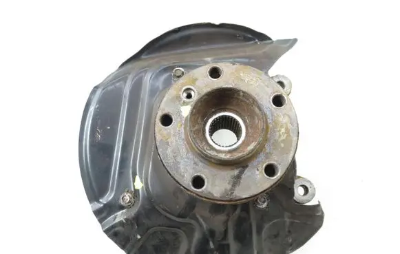 BMW X3 E83 Front wheel hub spindle knuckle 