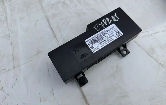 Peugeot Expert Bluetooth control unit module 9847654980