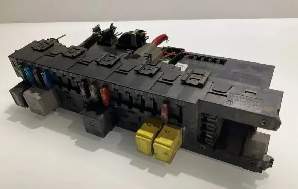 Mercedes-Benz C W203 SAM control unit 0035455101 5DK00797422 A0035455101