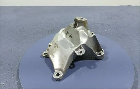 Audi A8 S8 D2 4D Engine mount vacuum valve 8W0199308R