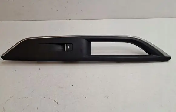 Peugeot 5008 Central console control unit 98172544ZD