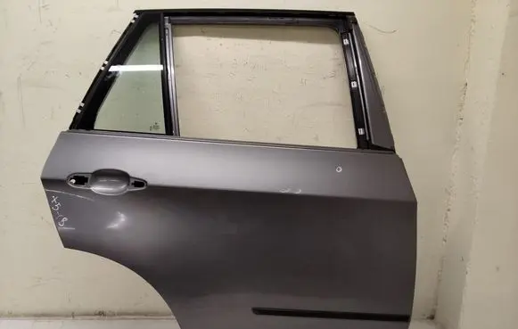 Rear door