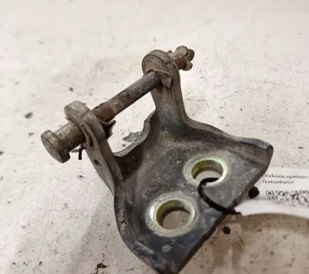 Peugeot 307 Front door lower hinge
