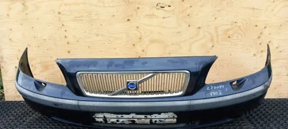 Volvo V70 Front bumper