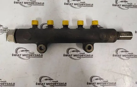 Mitsubishi L200 Fuel main line pipe 064G