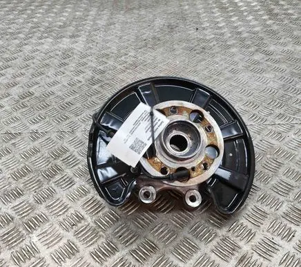 Mercedes-Benz SLC R172 Rear wheel hub A1723501908