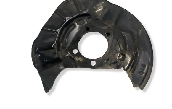 Toyota RAV 4 (XA50) Front brake disc dust cover plate 