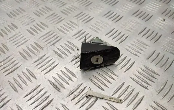 Ford Focus Front door lock (next to the handle) 