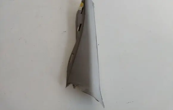 BMW 5 E60 E61 (C) pillar trim 7049901 52107010