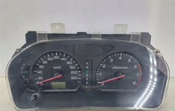Mitsubishi Space Wagon Speedometer (instrument cluster) MR390605