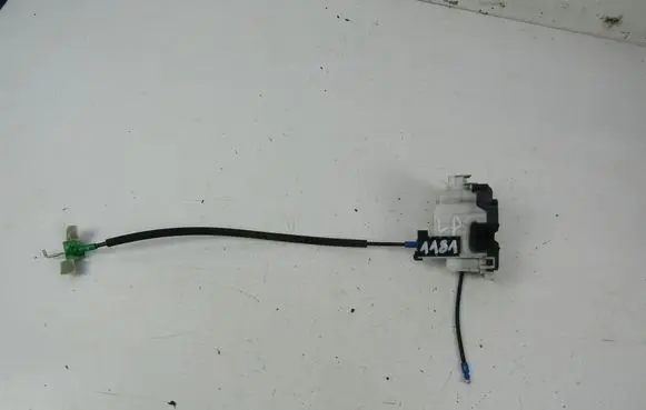 Peugeot Bipper Front door lock 