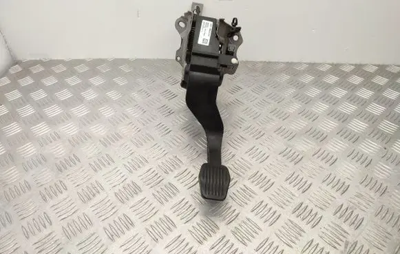 Ford Focus Clutch pedal JX617B633AC