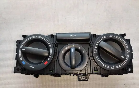 Volkswagen Transporter - Caravelle T5 Climate control unit 7h0819045a9b9