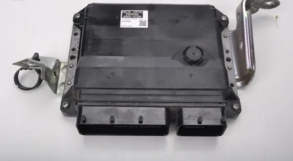 Toyota Prius (XW30) Engine control unit/module 8966147200
