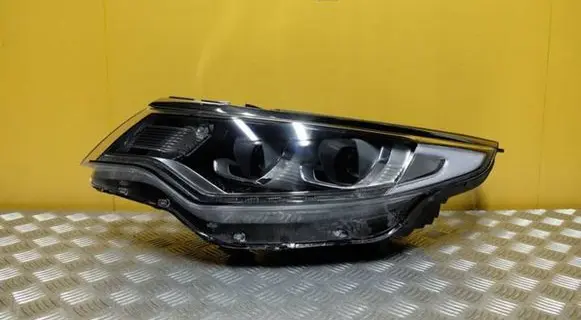 KIA Optima Headlight/headlamp 92101A8300 2132