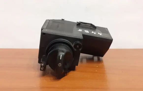 Mercedes-Benz E W210 Light switch 4485 2105452004