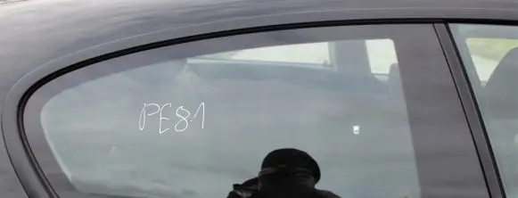 BMW M5 Rear side window