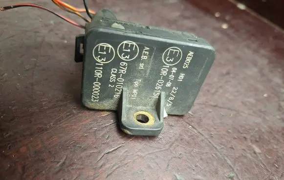 BMW 5 E60 E61 Air pressure sensor 10R026151 67R010216