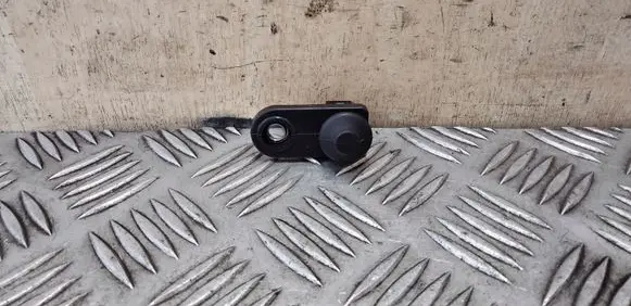 Hyundai ix35 Front door sensor 935601M500