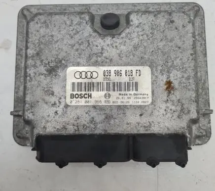 Audi A4 S4 B5 8D Engine control unit/module 038906018FD 28SA3917 0281001966