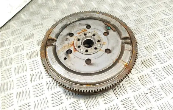 Nissan Juke I F15 Flywheel 8200926712