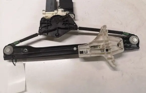 Volkswagen Golf V Rear door window regulator with motor 993419110 1K0959703C 997756101