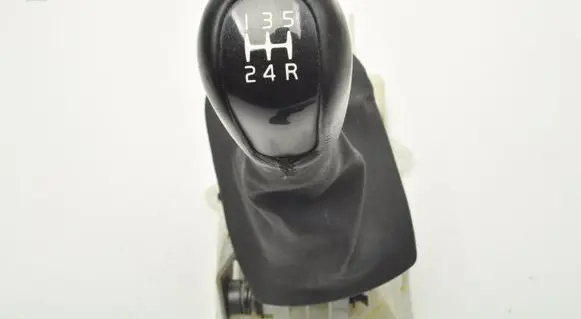 Volvo V50 Gear shifter/selector 31280762