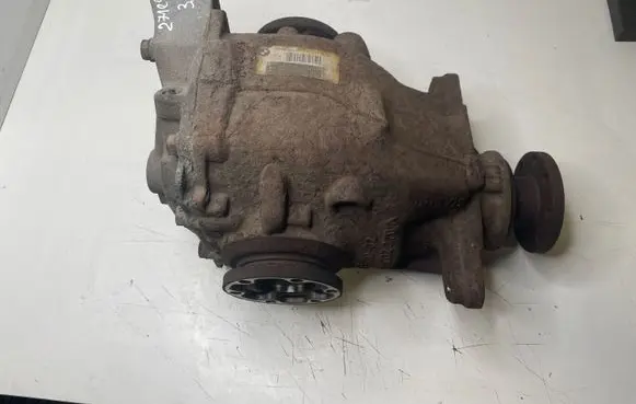 BMW 3 E92 E93 Rear differential 7541580