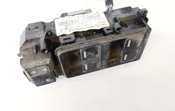 Volkswagen Transporter - Caravelle T4 Electric window control switch 83540t1ge920blk 35750T1GE12
