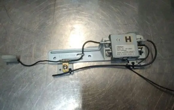 Subaru Legacy Aerial antenna amplifier EF10851 286880705