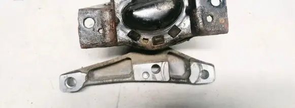 Citroen C3 Engine mount bracket 9648201780