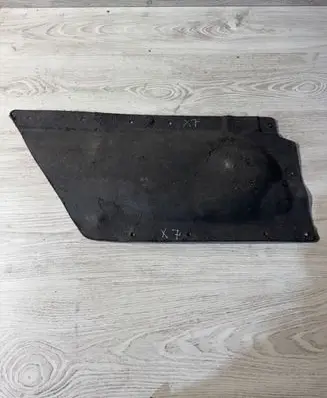 BMW X7 G07 Exhaust heat shield 7424885