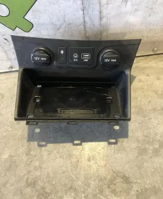 Hyundai Tucson TL Wireless charging module 84634-D7AA0