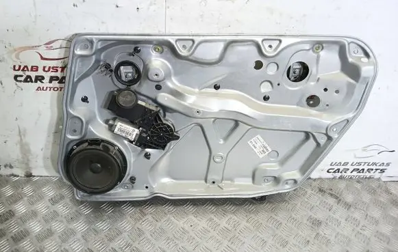 Volkswagen PASSAT B5.5 Front door window regulator with motor 3B4837752MS